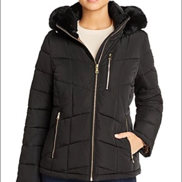 Calvin Klein Faux Fur-Trim Short Puffer Coat. BLACK - Picture 1 of 5